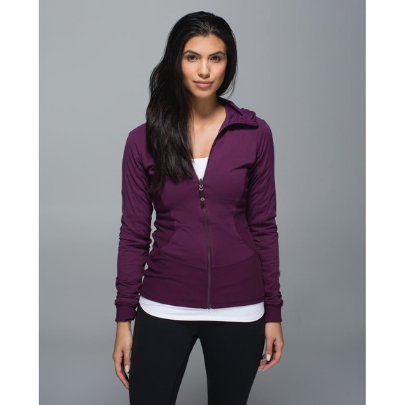 lululemon athletica Tops - Lululemon In Flux Jacket Women Plum Purple Hooded Thumbholes Zip Up‎